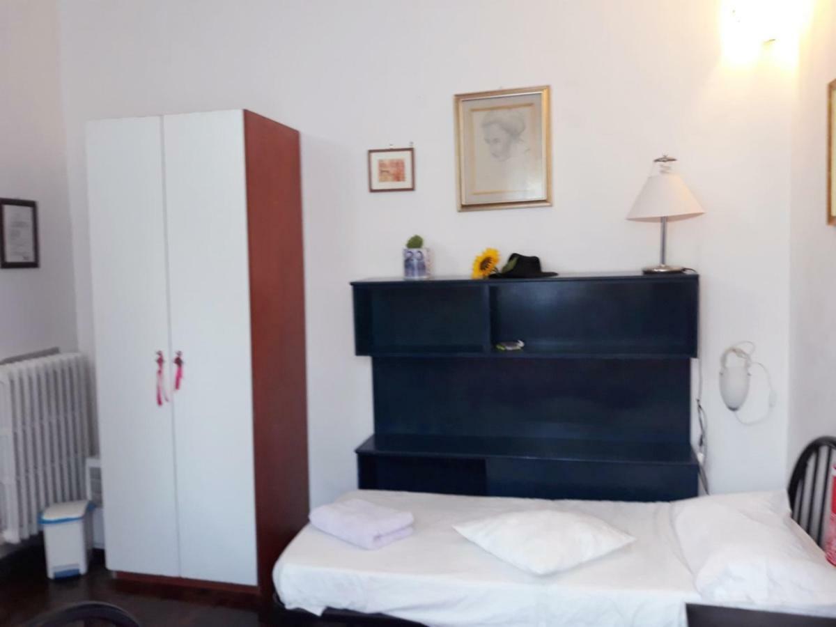 Bed In Siena Hotel Tognazza Eksteriør billede